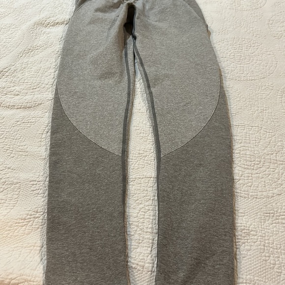 Gymshark workout leggings. XS/S - Picture 8 of 12